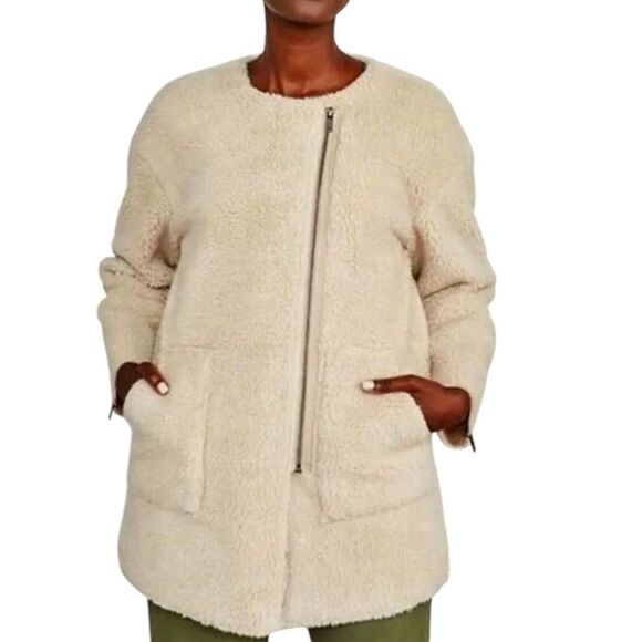 Elizabeth And James - Picture 7 of 9